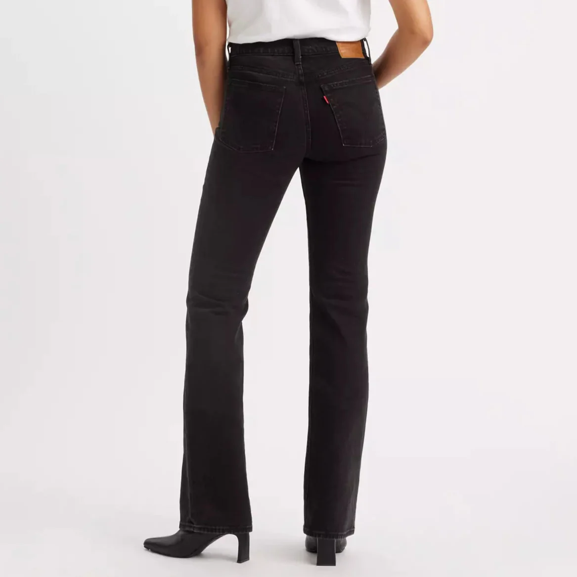 LEVI - WOMEN'S BOOTCUT JEAN