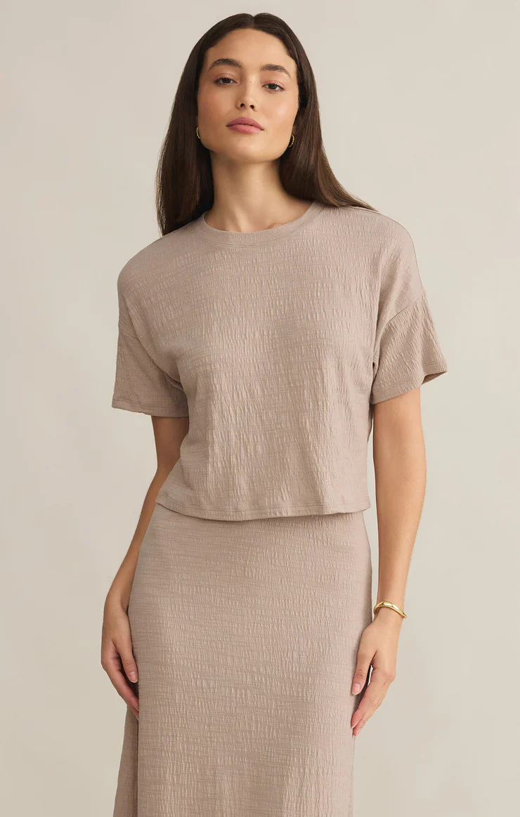 Z SUPPLY- WOMEN'S SWAY TEXTURED SLUB CROPPED TEE